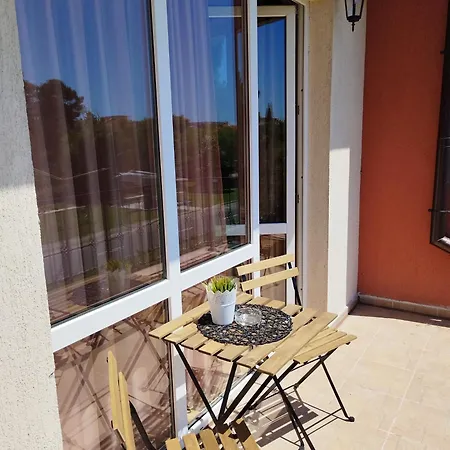 Konukevi Respekt Sunny Beach